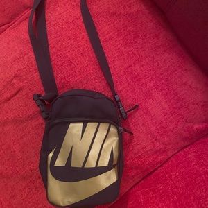 Nike fanny pack never used once.